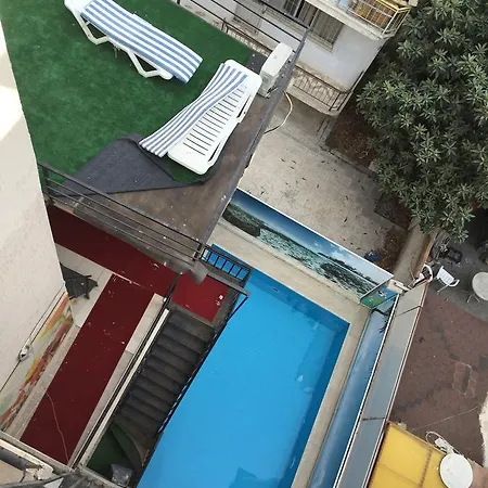 Arslanturk Ada Buti̇k 汽车旅馆