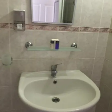 汽车旅馆 Arslanturk Ada Buti̇k 库萨达斯