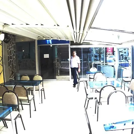 Arslanturk Ada Buti̇k 汽车旅馆 2*