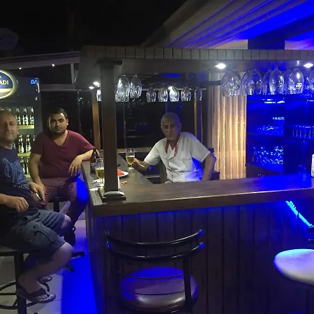 Arslanturk Ada Buti̇k 2* Кушадасы